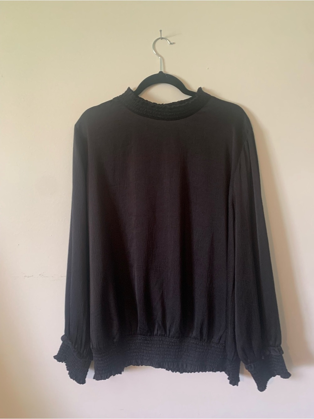 Black Long-Sleeve satiny flowey Smocked Neck & Hem Women's Top
